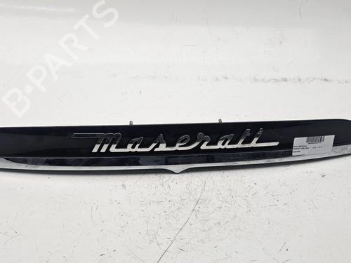 licence-plate-light-maserati-ghibli-iii-m157-2013-30742991 main image