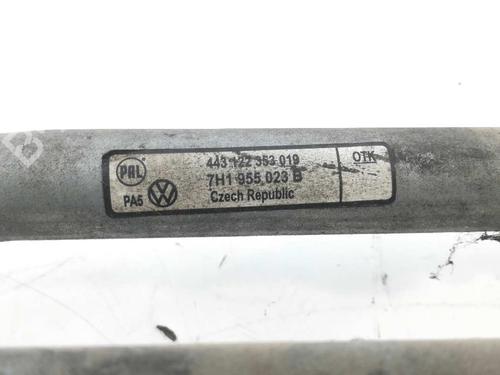 Used Front wiper motor VW TRANSPORTER T5 Van (7HA, 7HH, 7EA, 7EH) 1.9 TDI (84 hp) 4225609