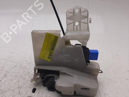 Used Rear right lock VW POLO (9N_, 9A_) 1.4 TDI (70 hp) 3462354