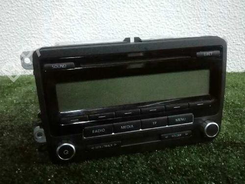 Used Radio VW PASSAT B6 (3C2) 2.0 TDI (140 hp) 547945