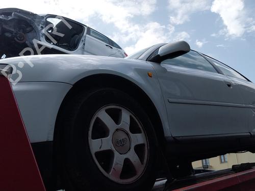 Ricambi AUDI A3 (8L1) 1.9 TDI 4780759