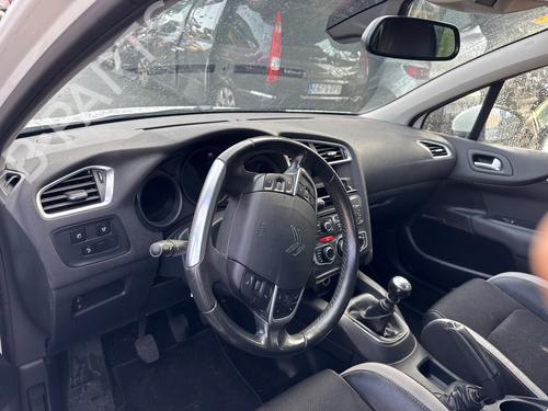 Used Dashboard CITROËN C4 II (NC_) [2009-2026]  32708652