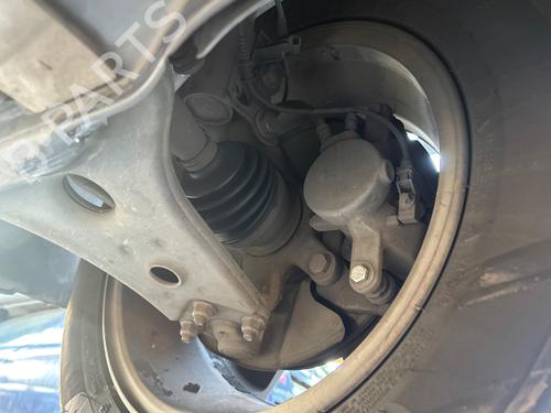 Used Right front steering knuckle MERCEDES-BENZ B-CLASS Sports Tourer (W245) [2005-2011]  28314684