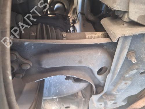 Used Right front suspension arm PEUGEOT 207 (WA_, WC_) 1.4 HDi (68 hp) 27340868