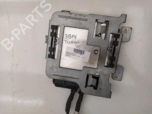 Used Engine control unit (ECU) VW TOURAN (1T1, 1T2) [2003-2010]  18116443