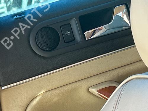 Interrupteur de vitre arrière droite VW PASSAT B5.5 Variant (3B6) 4.0 W8 4motion (275 hp) 31916547