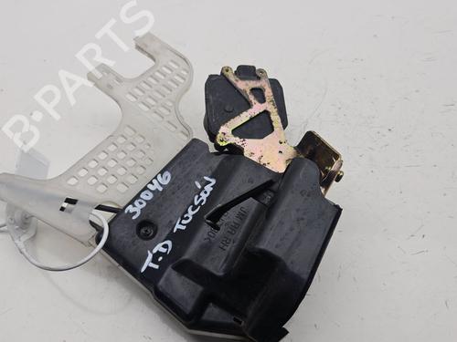 Used Rear right lock HYUNDAI TUCSON (JM) [2004-2019]  10905167