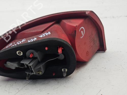 Right taillight ALFA ROMEO 147 (937_) 1.6 16V T.SPARK (937.AXA1A, 937.AXB1A, 937.BXB1A) | BP30100232C35