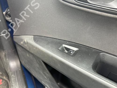 Interrupteur de vitre avant droite SEAT LEON (5F1) [2012-2021]  28376370