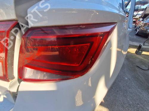 right-taillight-seat-leon-st-5f8-2012-2013-2014-2015-2016-2017-2018-2019-2020-39562933 main image