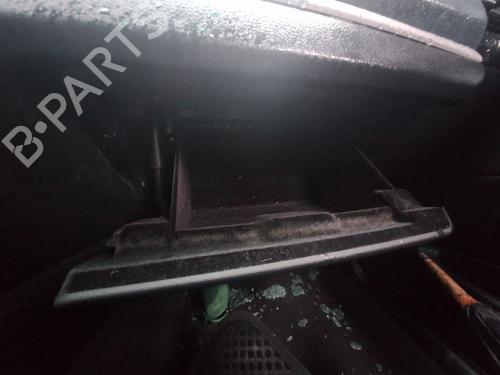 Guantera BMW 1 (E87) 118 d (143 hp) 31073875