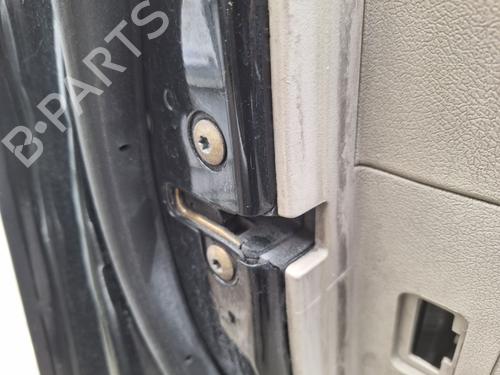 Used Front left lock CHRYSLER 300C (LX, LE) 3.0 CRD (218 hp) 22374151