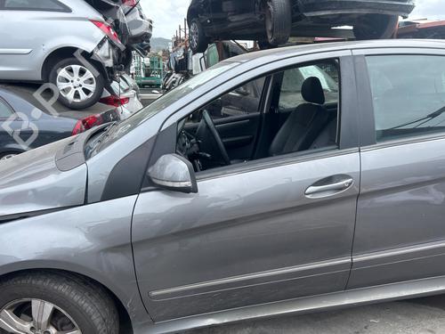 Used Left front door MERCEDES-BENZ B-CLASS Sports Tourer (W245) [2005-2011]  28314683