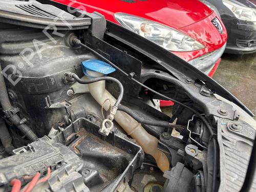 windscreen-washer-tank-seat-ibiza-iv-6j5-6p1-2008-2009-2010-2011-2012-2013-2014-2015-2016-2017-32234683 main image