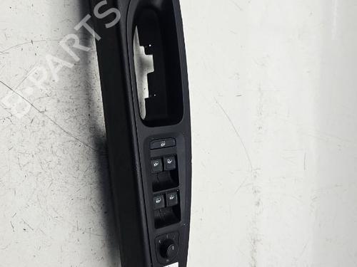 Left front window switch SEAT LEON (5F1) | BP28376371I27