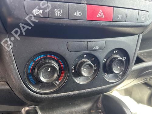 Used Climate control FIAT DOBLO Cargo (263_) 1.6 D Multijet (263ZXE1B, 263ZXS1B, 263ZXY1B, 263WXE1B,... (100 hp) 28296533