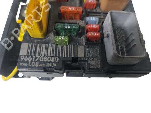 fuse-box-citroen-c4-picasso-i-mpv-ud_-2006-2007-2008-2009-2010-2011-2012-2013-2014-2015-32141327 main image