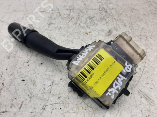 Used Headlight switch TOYOTA AVENSIS Saloon (_T25_) 1.8 VVT-i (ZZT251_, ZZT251R) (129 hp) 9238664