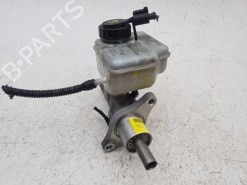Used Brake master cylinder VW GOLF VI (5K1) 1.6 TDI (105 hp) 7967767