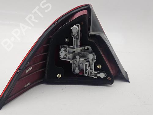 Right taillight FORD MONDEO III (B5Y) 2.0 16V TDDi / TDCi | BP27996266C35