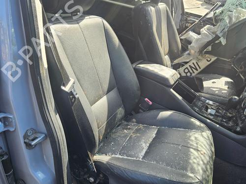 Used Right front seat MERCEDES-BENZ M-CLASS (W163) [1998-2005]  29311302