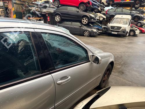 Used Front right window mechanism Front right window mechanism MERCEDES-BENZ C-CLASS (W203) C 220 CDI (203.006) (136 hp) 32234560 32234560