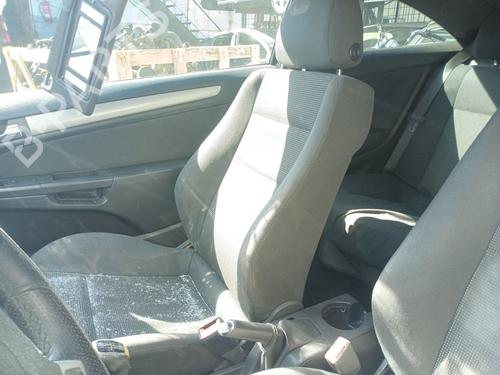 Sæde højre fortil OPEL ASTRA H (A04) 1.7 CDTI (L48) (110 hp) 29267465