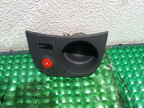 Used Warning switch SEAT LEON (1P1) 1.9 TDI (105 hp) 6621007