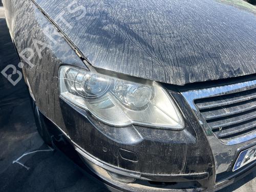 Used Right headlight VW PASSAT B6 (3C2) [2005-2010]  28210236