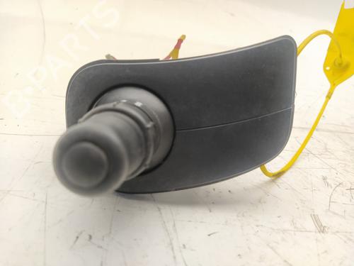 Licht + Raw Schakelaar RENAULT MODUS / GRAND MODUS (F/JP0_) 1.5 dCi (JP0G, JP0H) (106 hp) 18116502