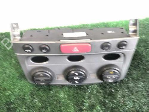 Mando climatizador ALFA ROMEO 147 (937_) 1.9 JTD 16V (937.AXG1B, 937.BXG1B) (140 hp) 357872