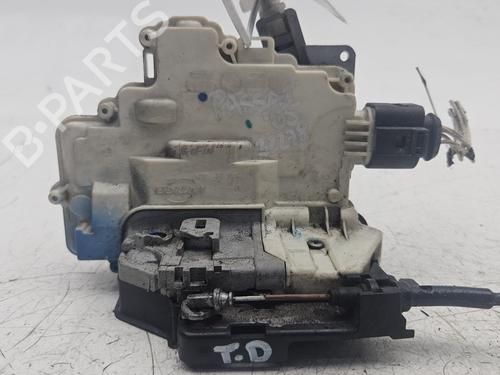 Used Rear right lock VW PASSAT B6 (3C2) [2005-2010]  24514714