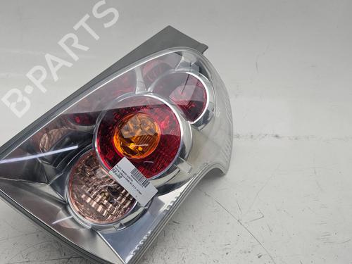 Used Right taillight TOYOTA COROLLA Verso (ZER_, ZZE12_, R1_) 2.2 D-4D (AUR10_, AUR10R) (177 hp) 32104737