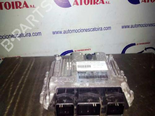 Used Engine control unit (ECU) NISSAN PRIMASTAR Van (X83) 1.9 dCi 80 (82 hp) 170676