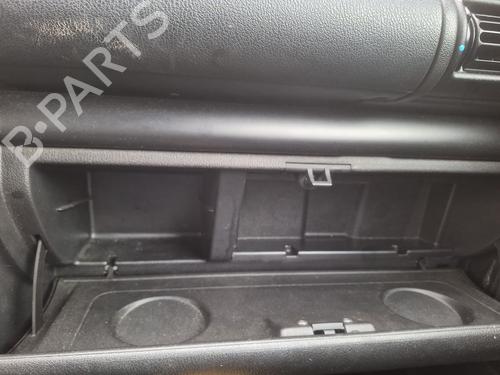 Glove box LAND ROVER FREELANDER I (L314) 2.0 Td4 4x4 | BP23949695C95 