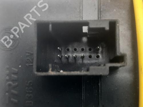 Headlight switch FIAT GRANDE PUNTO (199_) 1.4 (199AXB11, 199AXB1A, 199BXB1A, 199AXL1A) | BP22449394I24 