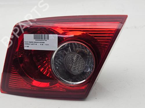 Used Right tailgate light CHEVROLET NUBIRA Saloon 1.4 (95 hp) 28191999