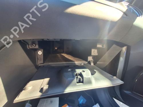 Used Glove box FORD MONDEO IV (BA7) 2.0 TDCi (140 hp) 27801412