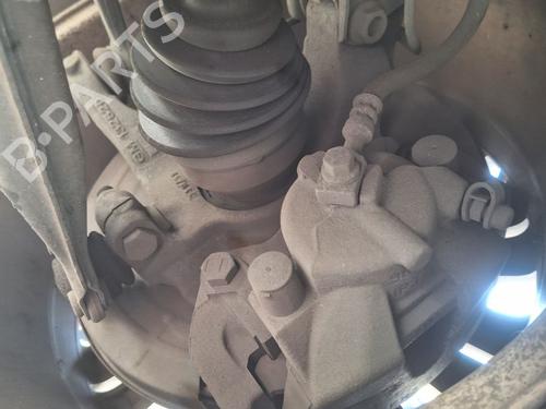 Used Left front steering knuckle OPEL MERIVA B MPV (S10) [2010-2017]  26234378