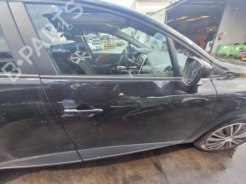 Used Right front door Right front door 38870532 38870532