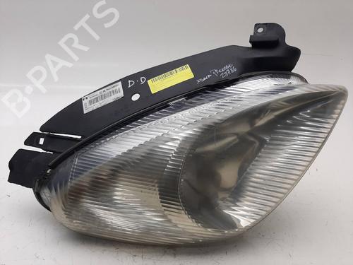 Used Right headlight CITROËN XSARA PICASSO (N68) 2.0 HDi (90 hp) 8638042