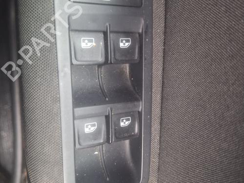 Used Left front window switch Left front window switch VW GOLF VII Variant (BA5, BV5) 1.2 TSI (110 hp) 33035849 33035849
