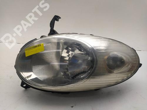 Used Right headlight Right headlight NISSAN MICRA III (K12) 1.2 16V (80 hp) 10327373 10327373