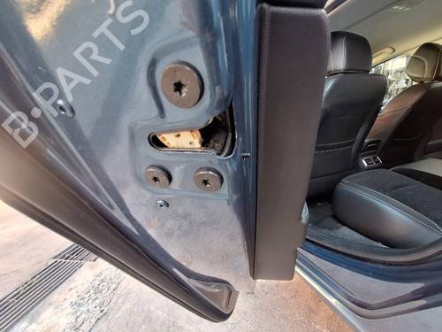 rear-left-lock-renault-megane-iv-hatchback-b9amn_-2015-39185266 main image