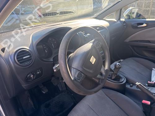 Used Dashboard SEAT LEON (1P1) [2005-2013]  31177430