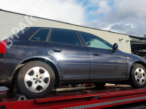 Brukte deler til AUDI A3 (8L1) 1.9 TDI (110 hp) 4392826