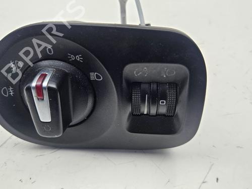 Used Headlight switch SEAT ALTEA XL (5P5, 5P8) [2006-2015]  27379485