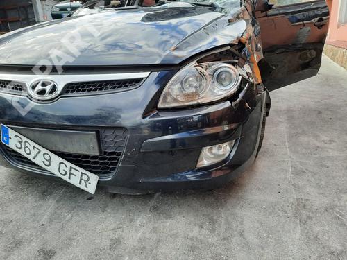 Used Left front fog light Left front fog light HYUNDAI i30 (FD) 1.6 CRDi (90 hp) 9363890 9363890