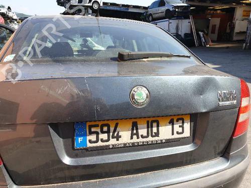 Used Tailgate lock SKODA OCTAVIA I (1U2) 2.0 (116 hp) 3494813