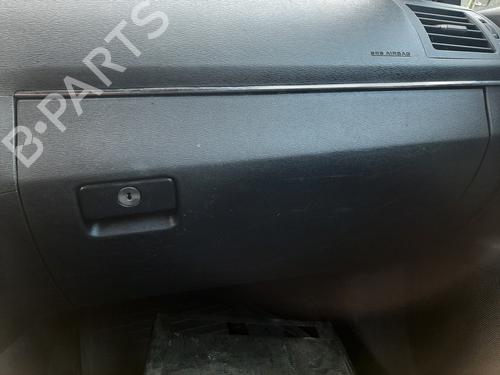 Used Glove box TOYOTA AVENSIS Estate (_T27_) 2.0 D-4D (ADT270_, ADT270R) (126 hp) 16150177